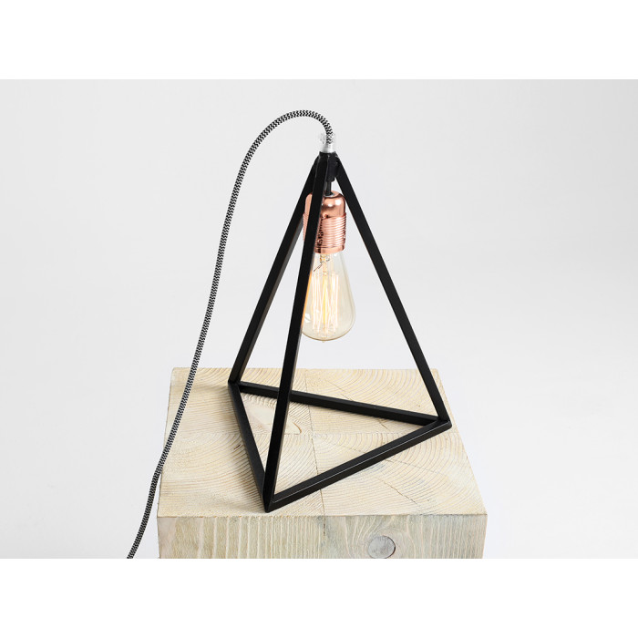 Lamp TRIMETRIC TABLE (laua) Lamp TRIMETRIC TABLE (laua)